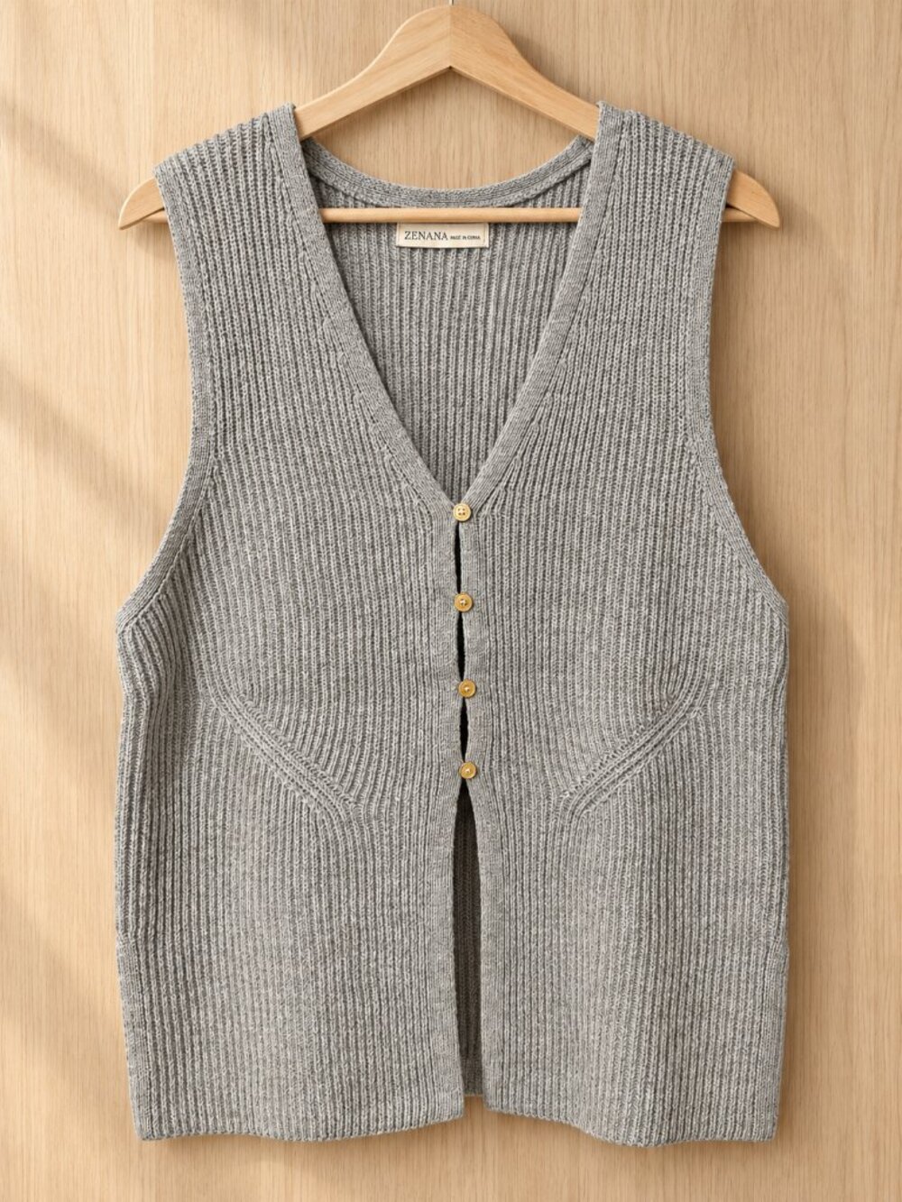 Zenana Women’s Gray Ribbed Knit Button-Front Sweater Vest Large